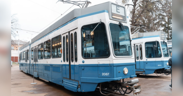 У Вінницю доставили ще два трамвайні вагони «Tram2000»