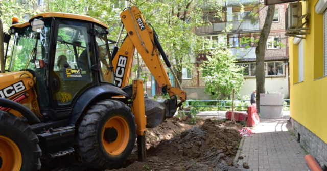 У Вінниці цьогоріч планують замінити старі водопровідні та каналізаційні труби на 12 прибудинкових територіях
