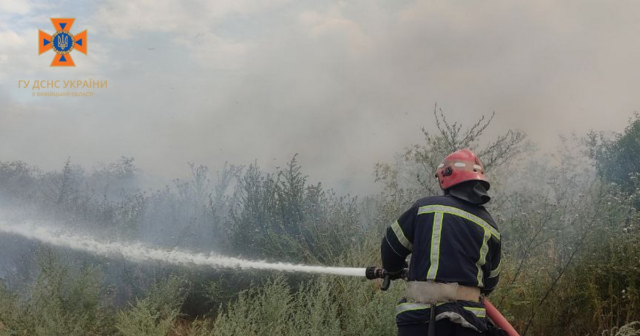 На Вінниччині цьогоріч вогонь обпалив землю на вже понад 300 гектарах