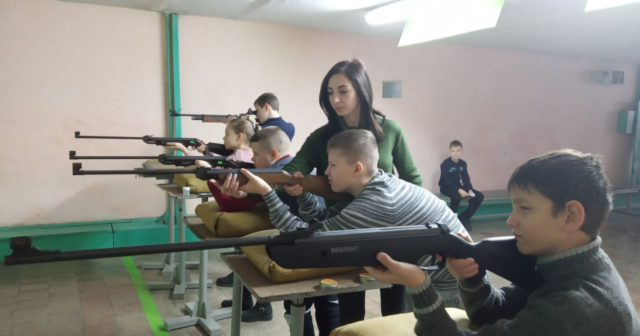 Вінницький міський палац дітей та юнацтва запрошує дітей на заняття з кульової стрільби