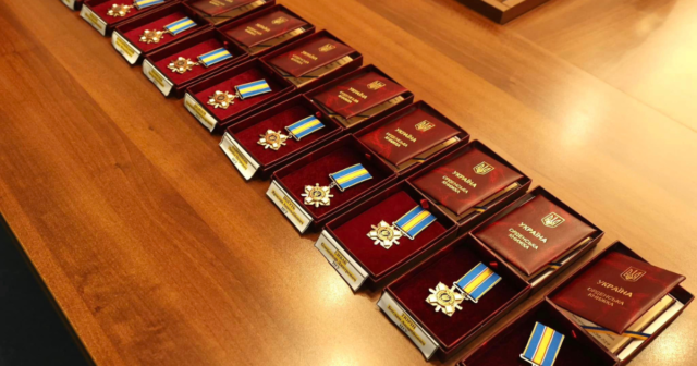На Вінниччині одинадцятьох захисників посмертно нагородили орденами “За мужність” III ступеня