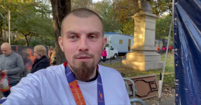 Ветеран з Вінниччини Роман Кашпур за тиждень пробіг два марафони в Америці