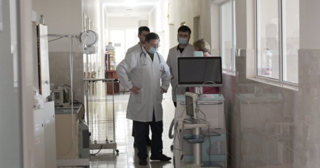 У Вінниці щоденно до інфекційного відділення госпіталізують у середньому 5 хворих на COVID-19