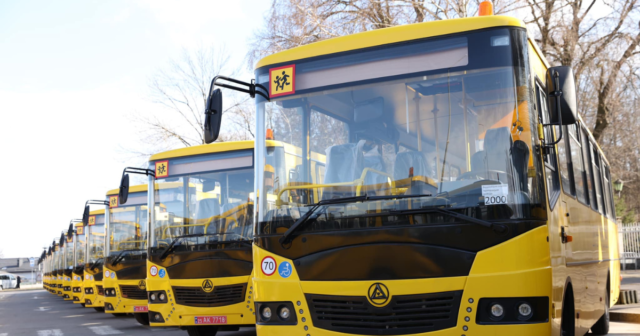 Навчальні заклади Вінниччини отримали 30 шкільних автобусів