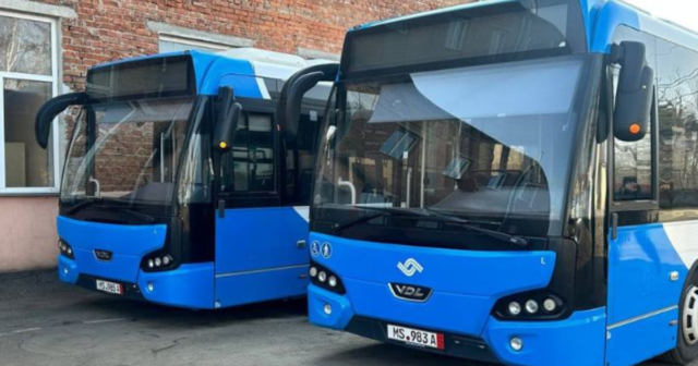 Вінниця отримала два автобуси VDL Citea від німецьких партнерів