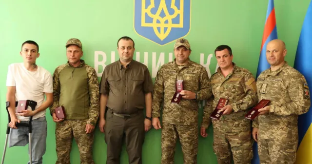 У Вінниці шістьох військовослужбовців нагородили орденами «За мужність» ІІІ ступеня