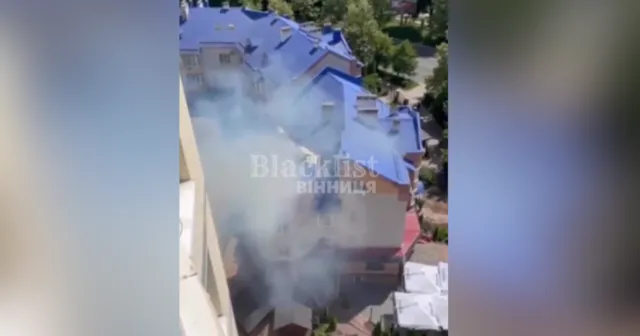 У Вінниці на Зодчих сталась пожежа – на місці працюють рятувальники. ВІДЕО