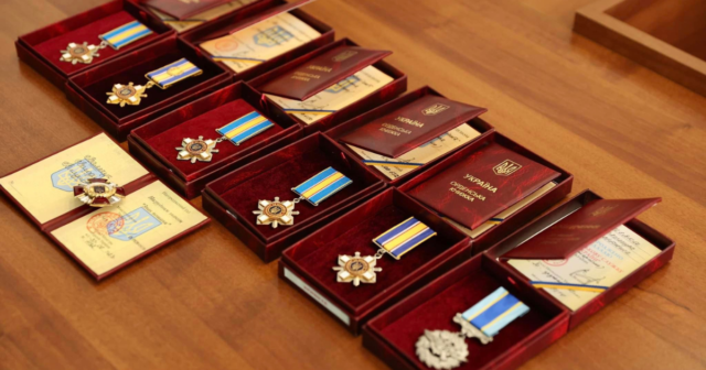 У Вінниці родинам п’яти загиблих захисників з Вінниччини вручили державні нагороди