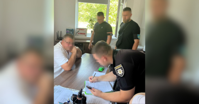На Вінниччині викрили директора медзакладу на отриманні 40 тисяч гривень хабаря
