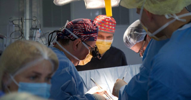 У МОЗ розповіли деталі трансплантацій серця та нирок у вінницькій “Пироговці”
