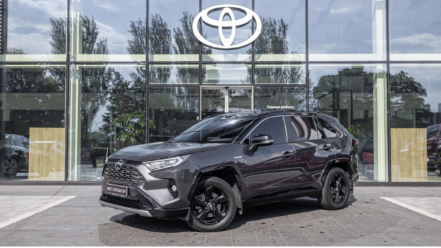 Toyota RAV4 – легенда серед автомобілів з пробігом