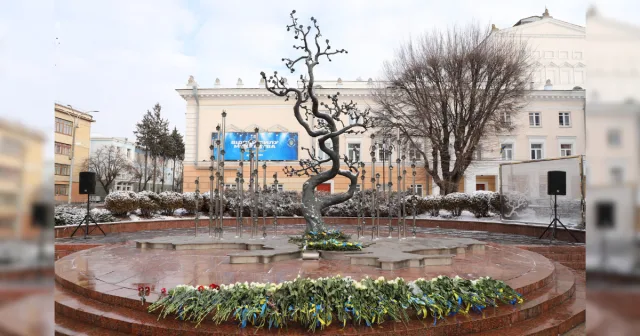 У Вінниці сьогодні вшанували пам’ять Героїв Небесної Сотні. ФОТО