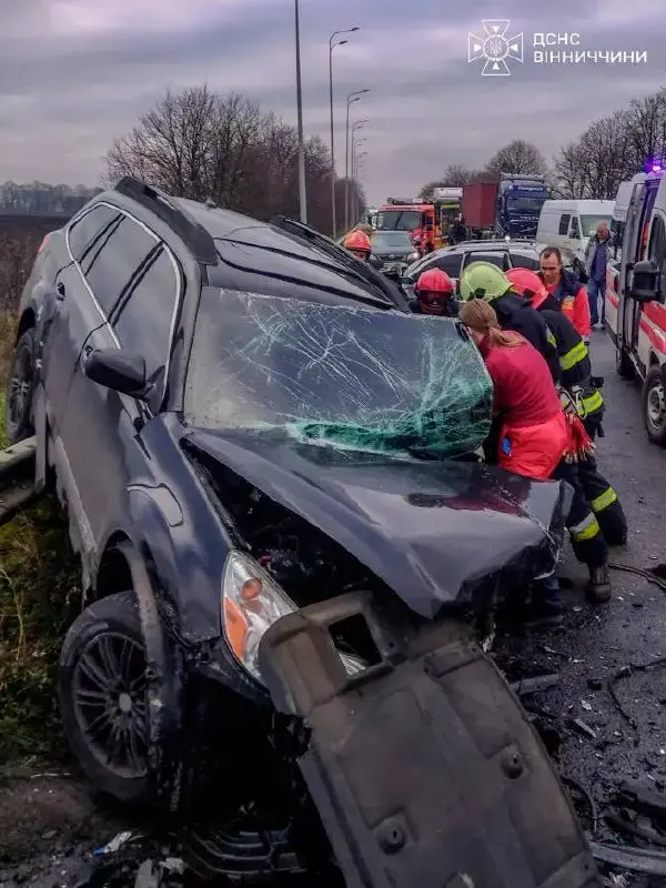 c843bfdc-7a81-4ffd-9bac-15dc072673a7 - Vежа