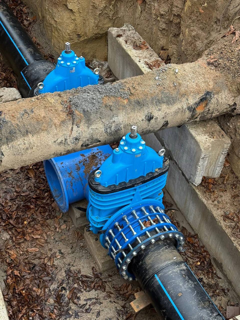 труби 2 - Vежа