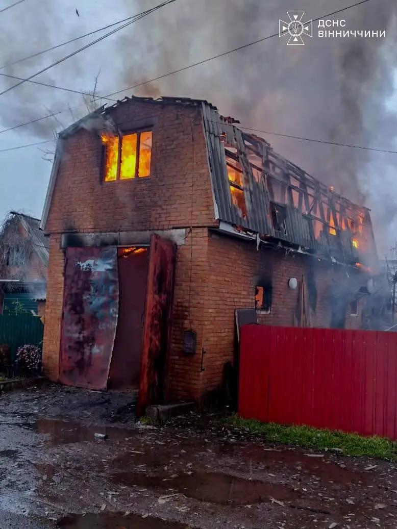 3be8f011-5b58-47c4-819f-8d14a865c4ea - Vежа