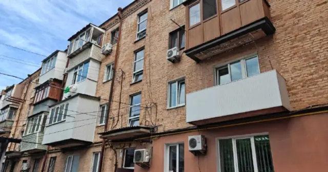 опис test-image
