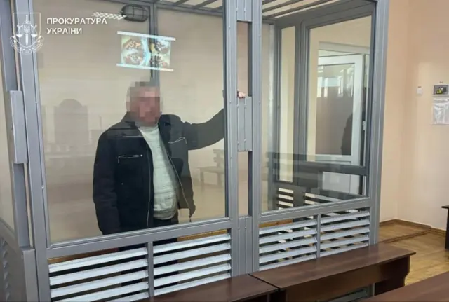 опис test-image