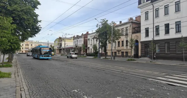 опис test-image