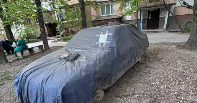 опис test-image
