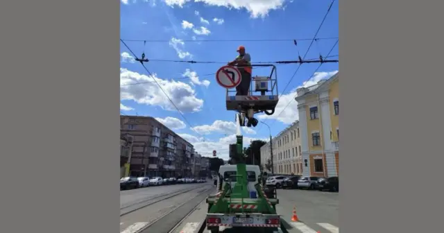опис test-image