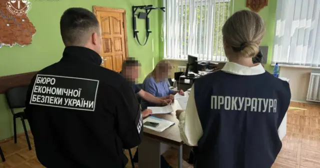 опис test-image
