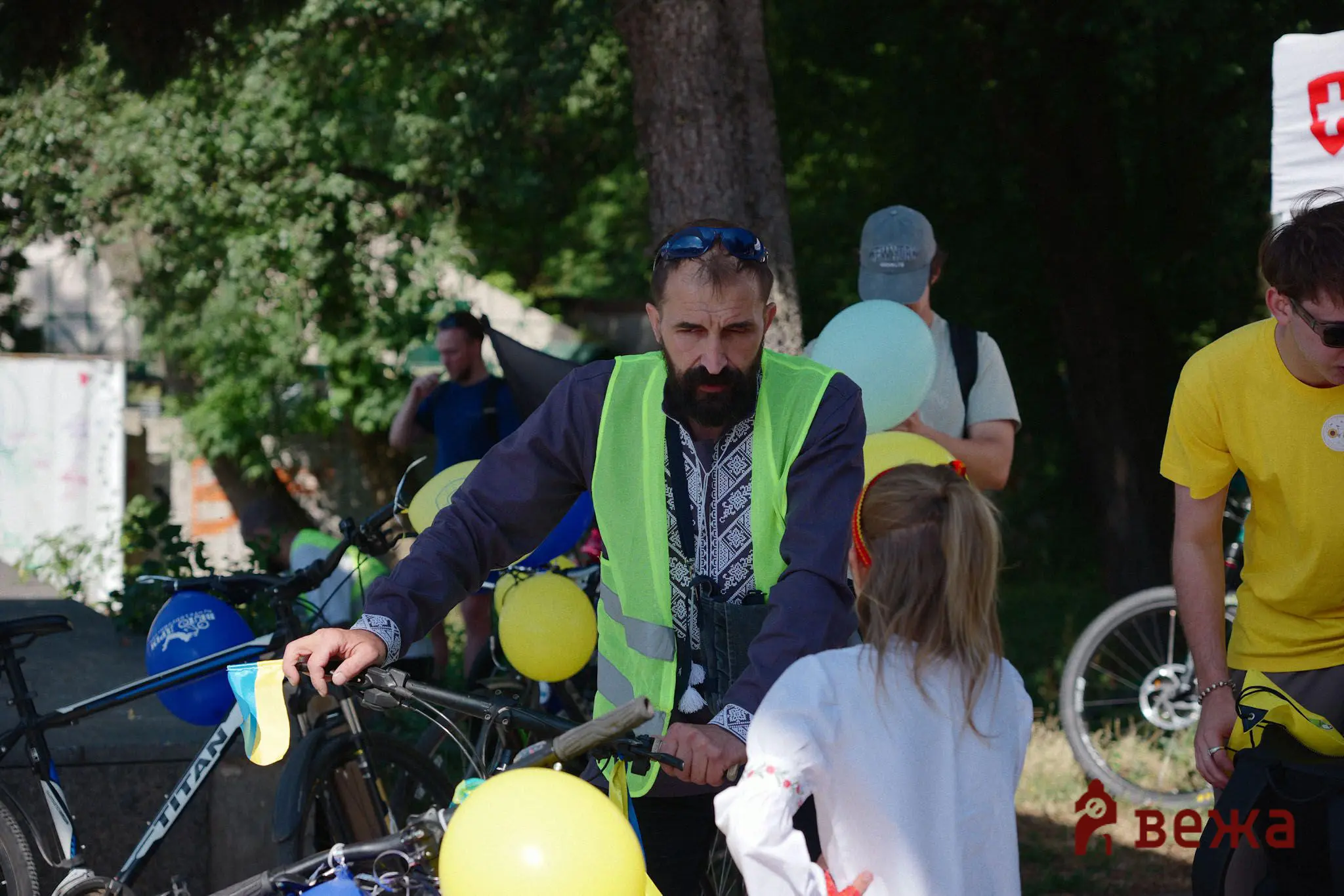 Особисте: У Вінниці відбувся велопарад у вишиванках. ФОТОРЕПОРТАЖ