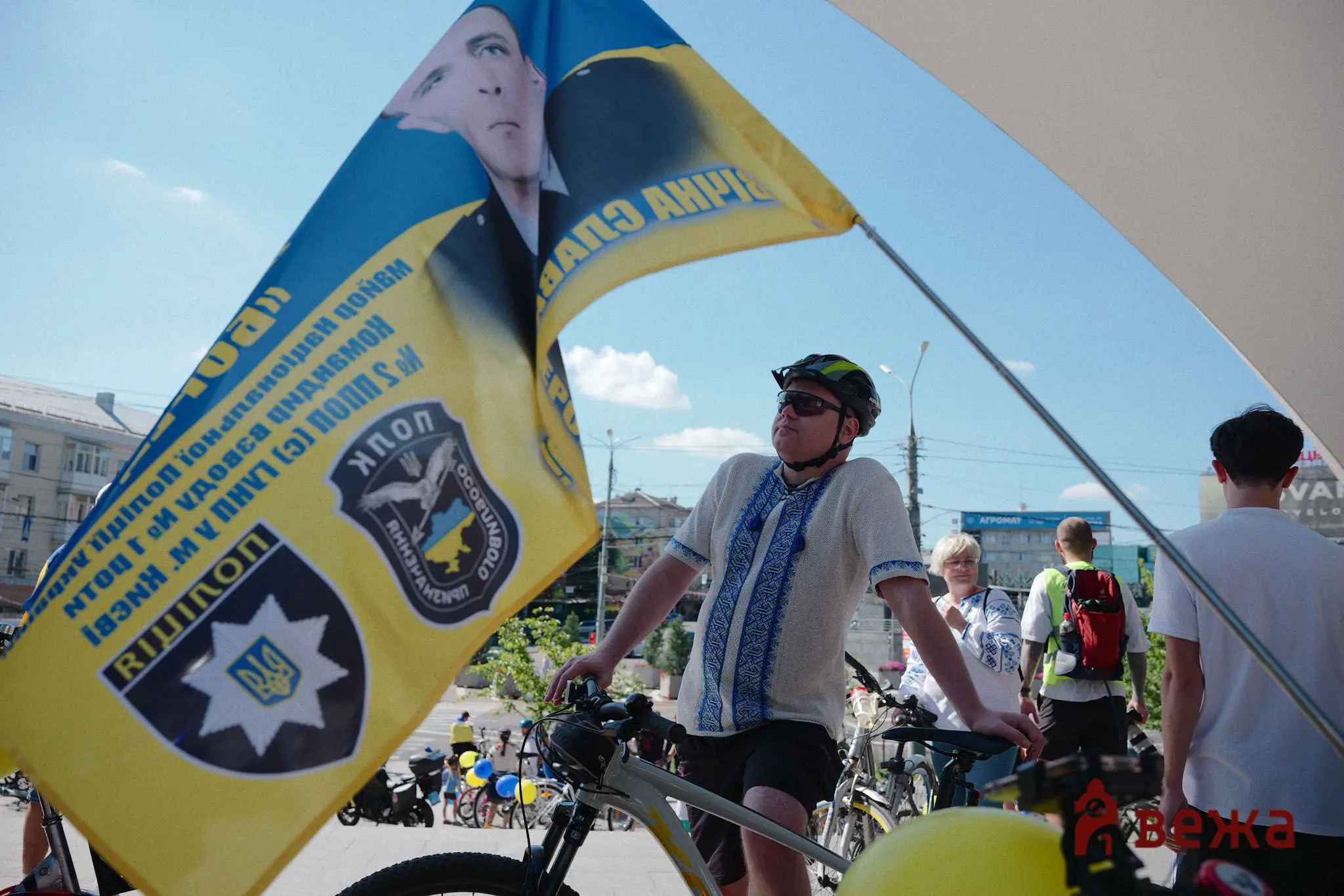 Особисте: У Вінниці відбувся велопарад у вишиванках. ФОТОРЕПОРТАЖ