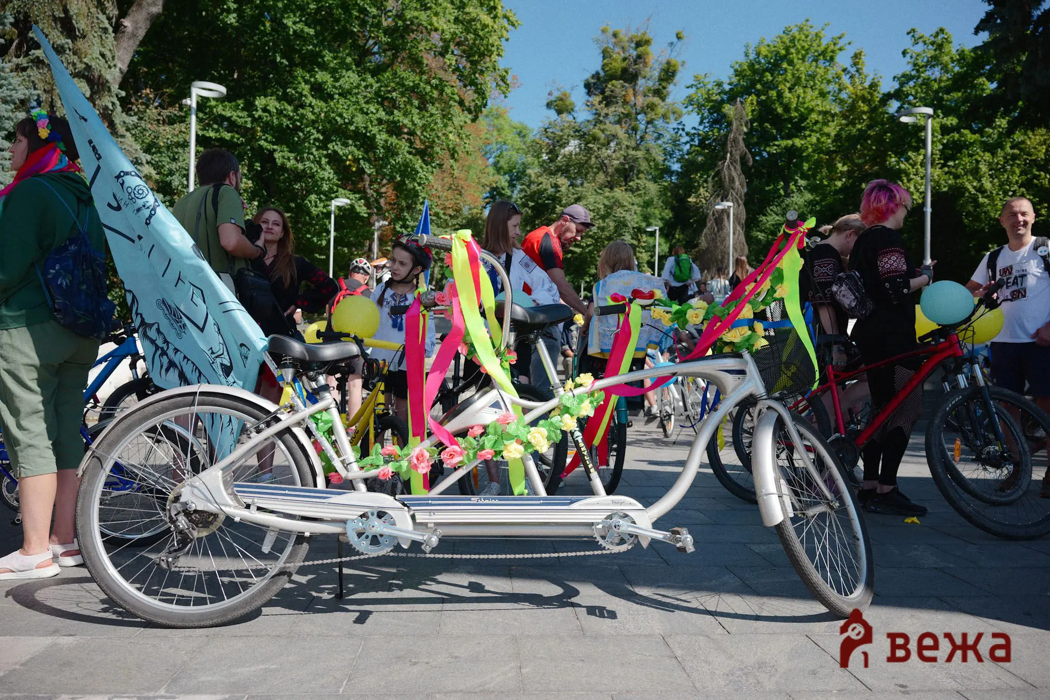Особисте: У Вінниці відбувся велопарад у вишиванках. ФОТОРЕПОРТАЖ