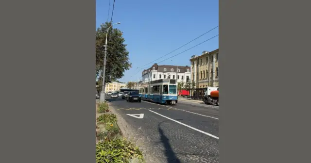 опис test-image