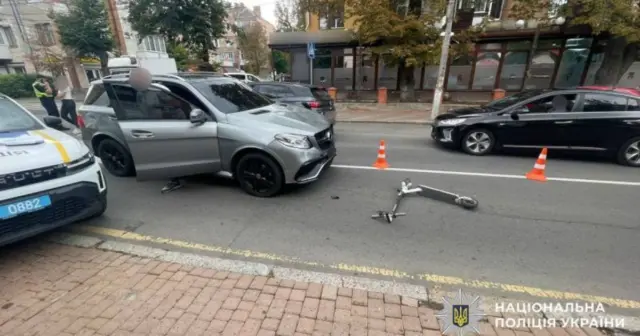 опис test-image