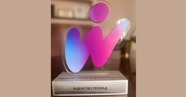 опис test-image