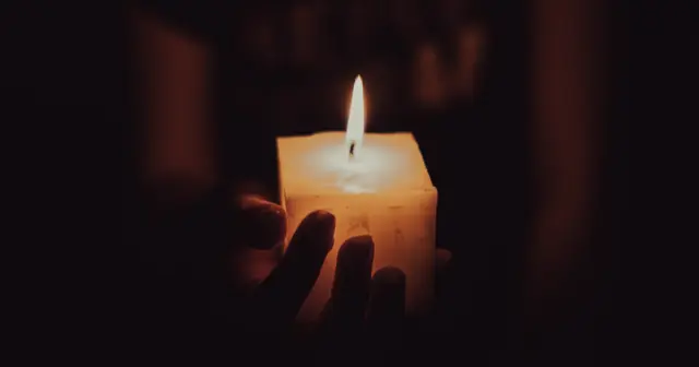 опис test-image