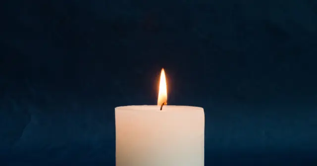 опис test-image