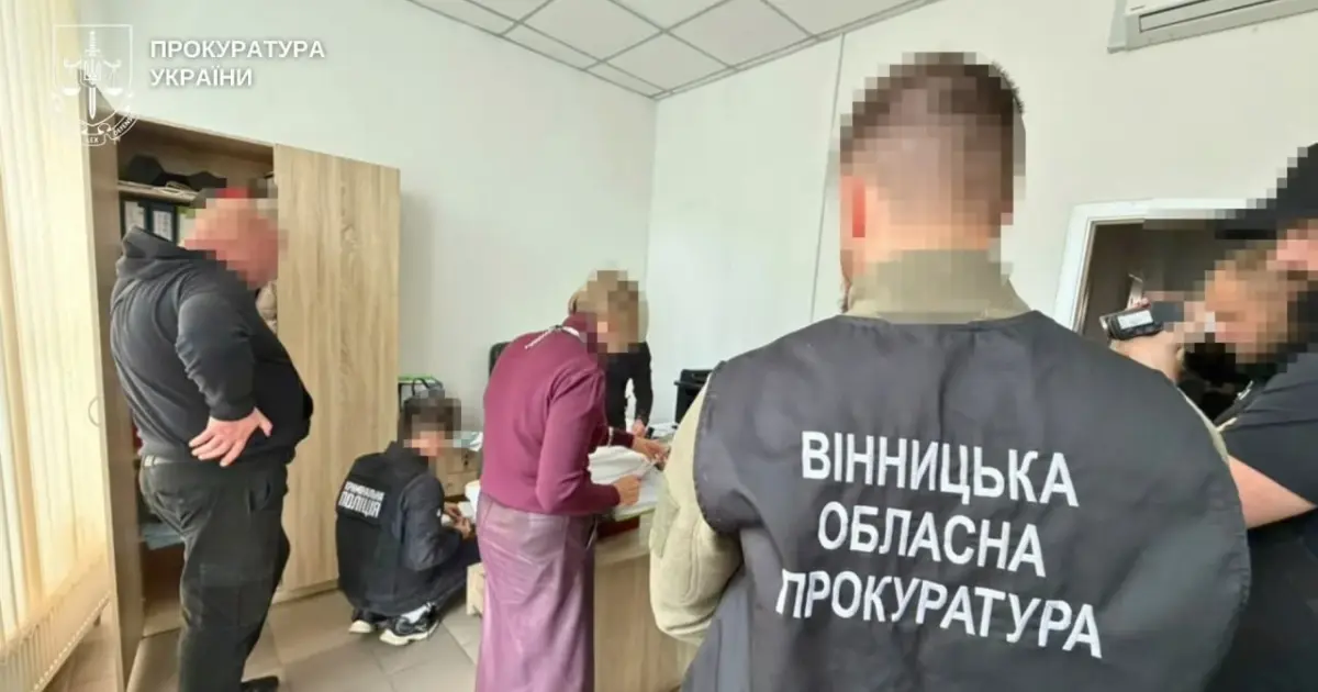 Фіктивне працевлаштування іноземців: на Вінниччині викрили групу службових осіб і їхніх спільників