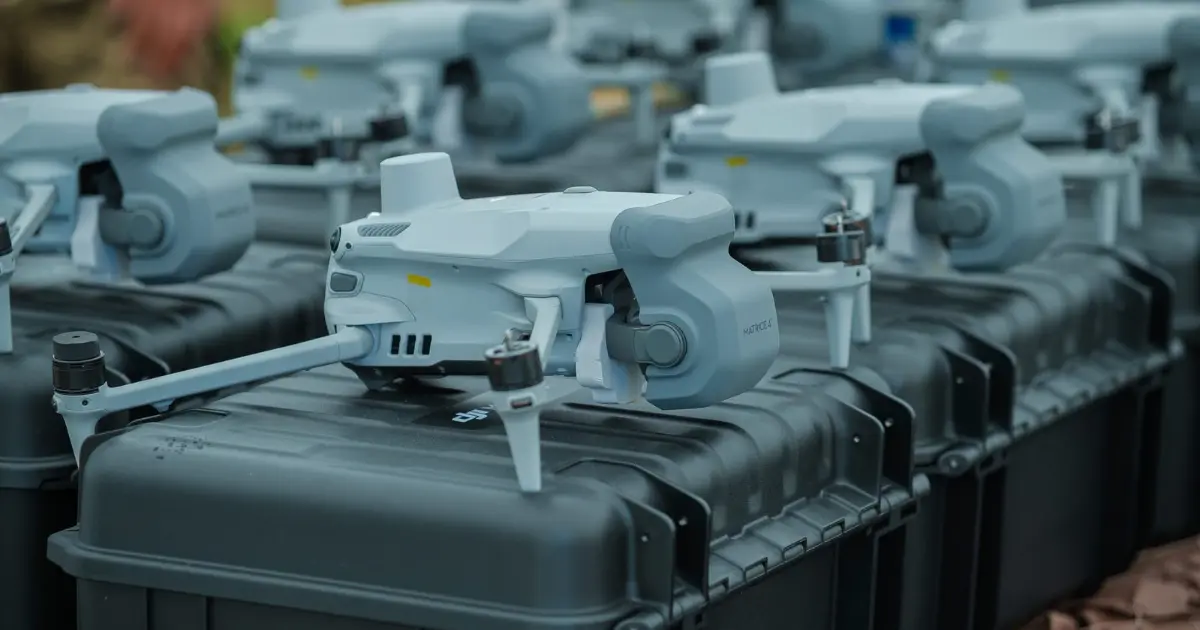 У Вінниці бійцям передали 300 FPV-дронів та 15 DJI Matrice 4T