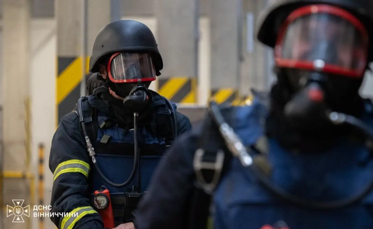 У Вінниці рятувальники ліквідували пожежу, що виникла внаслідок атаки рф