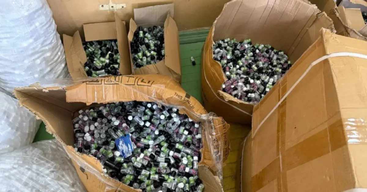 У Вінниці повідомили про підозру п’ятьом учасникам групи, яка виготовляла рідини для електронних сигарет