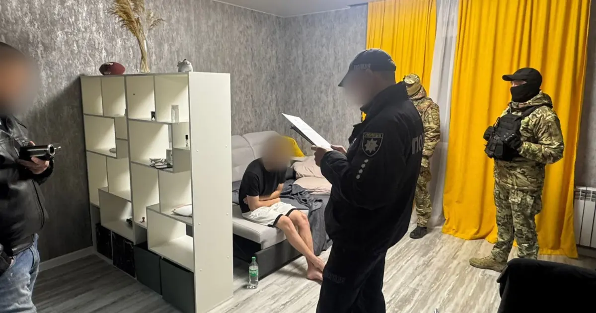 Понад 127 мільйонів гривень обігу: поліція Вінниччини викрила п’ятьох фігурантів схем онлайн-шахрайств